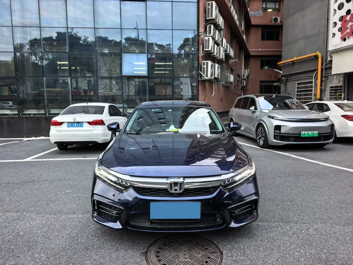 2019 Honda Inspire 2.0L 146HP L4 E-CVT Hybrid,autocango,china used car exporter,china ev exporter,chinese used car exporter,chinese used ev exporter