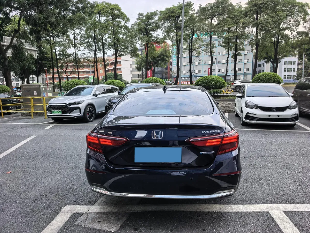 2019 Honda Inspire 2.0L 146HP L4 E-CVT Hybrid,autocango,china used car exporter,china ev exporter,chinese used car exporter,chinese used ev exporter