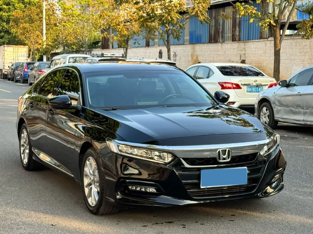 2018 Honda Accord 1.5T 194HP L4 CVT,autocango,china used car exporter,china ev exporter,chinese used car exporter,chinese used ev exporter