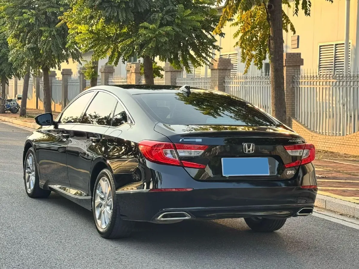 2018 Honda Accord 1.5T 194HP L4 CVT,autocango,china used car exporter,china ev exporter,chinese used car exporter,chinese used ev exporter