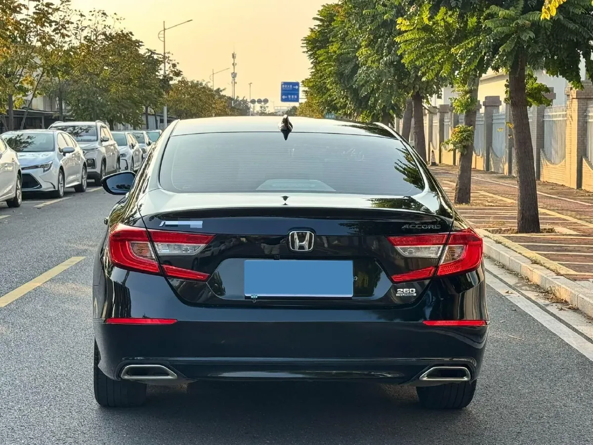 2018 Honda Accord 1.5T 194HP L4 CVT,autocango,china used car exporter,china ev exporter,chinese used car exporter,chinese used ev exporter