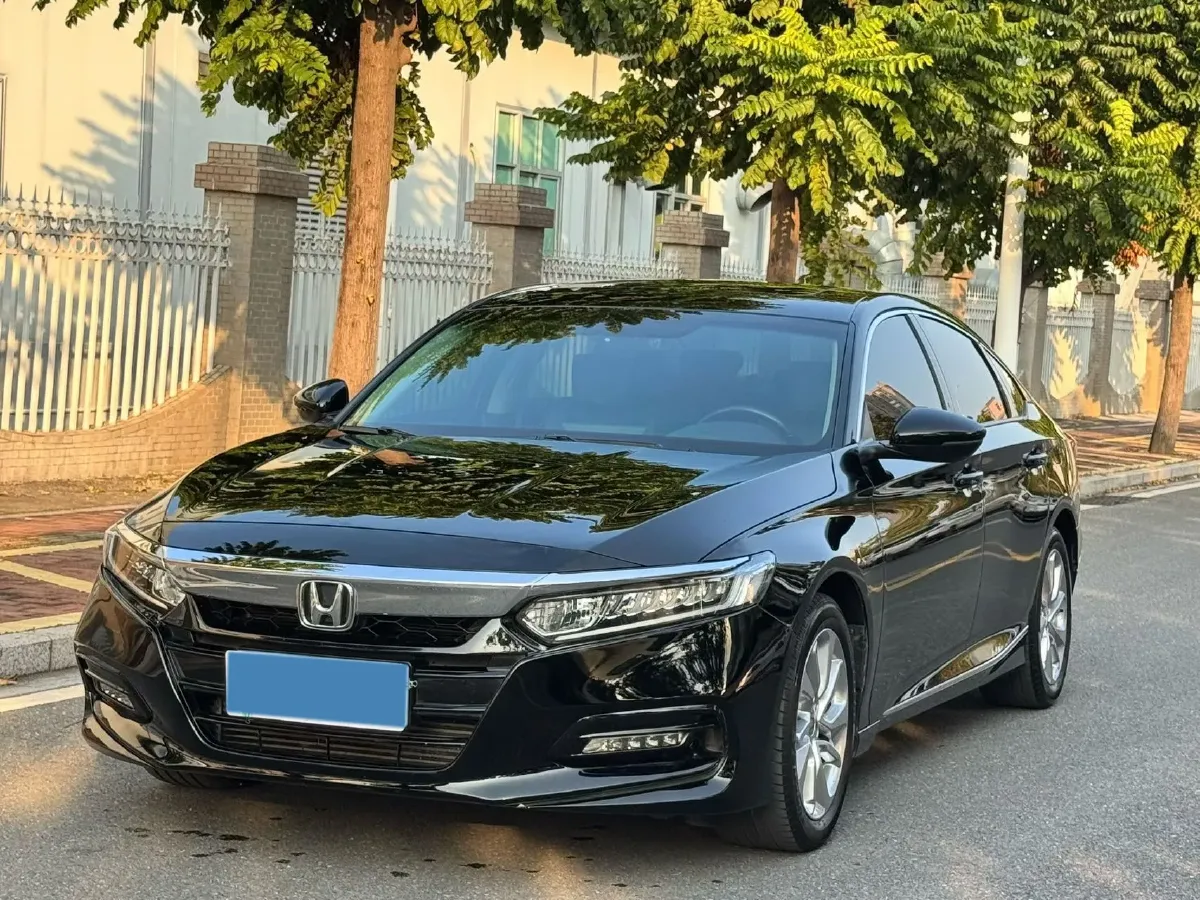 2018 Honda Accord 1.5T 194HP L4 CVT,autocango,china used car exporter,china ev exporter,chinese used car exporter,chinese used ev exporter