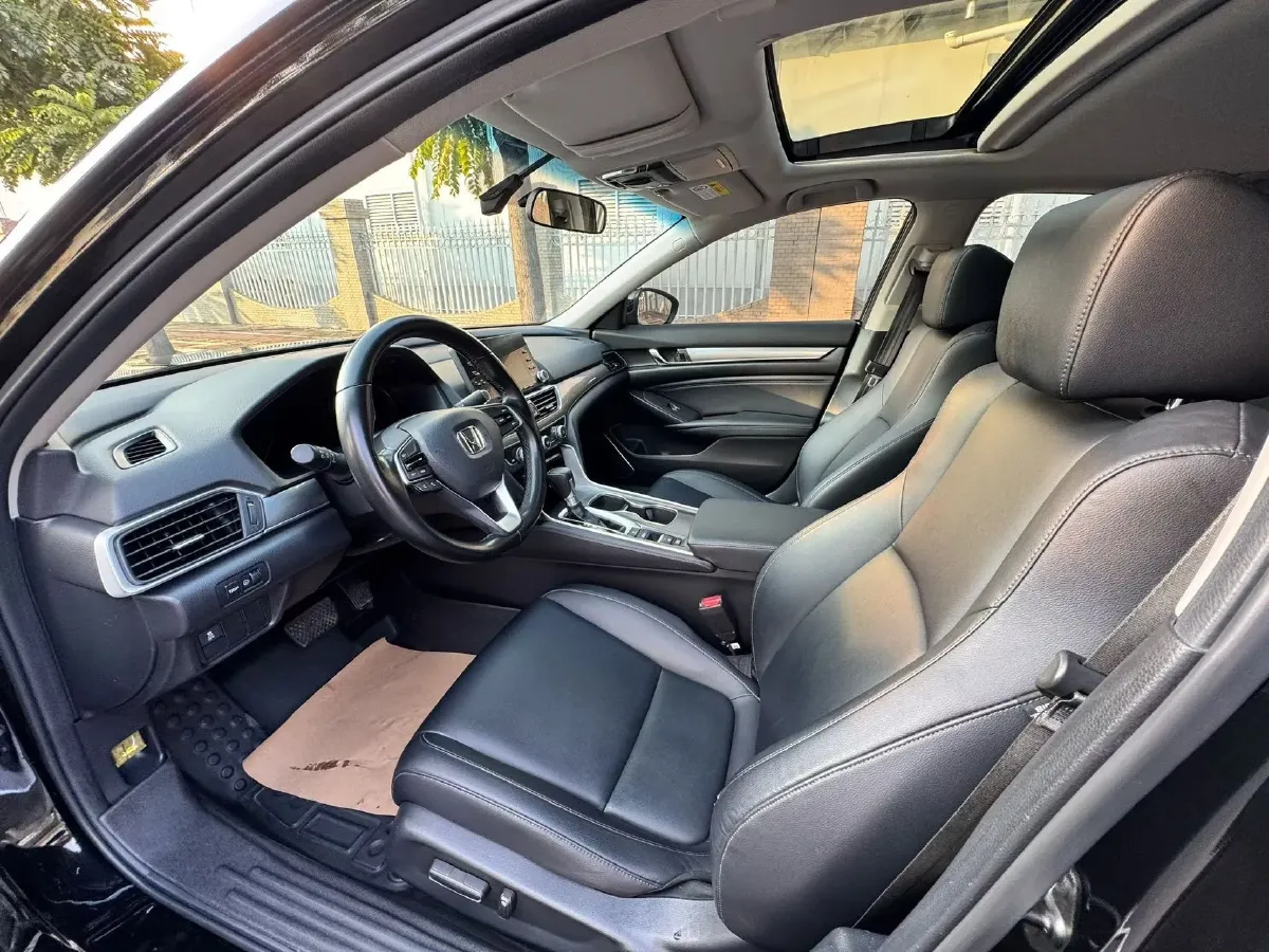 2018 Honda Accord 1.5T 194HP L4 CVT,autocango,china used car exporter,china ev exporter,chinese used car exporter,chinese used ev exporter