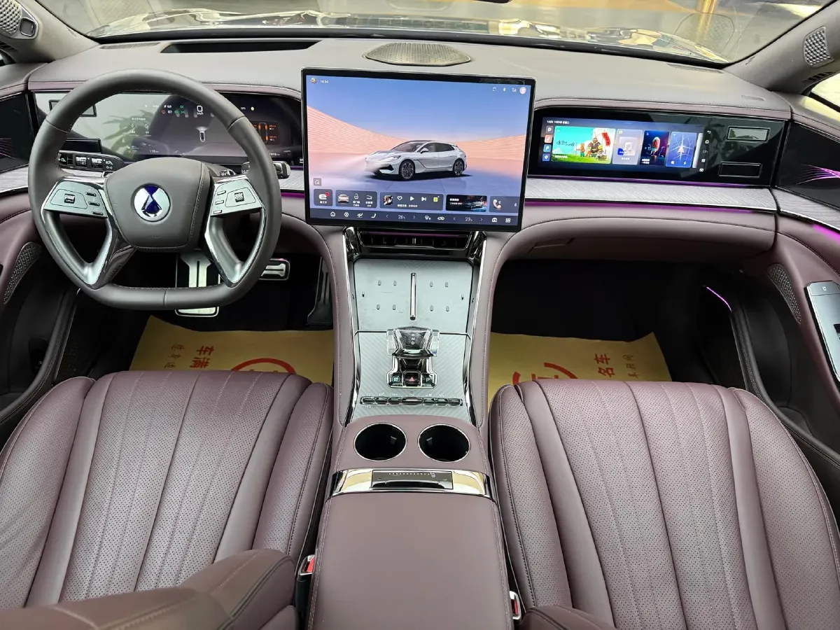 2024 Denza DenzaZ9GT 2.0T 207HP L4 E-CVT PHEV 38.5KWH,autocango,china used car exporter,china ev exporter,chinese used car exporter,chinese used ev exporter