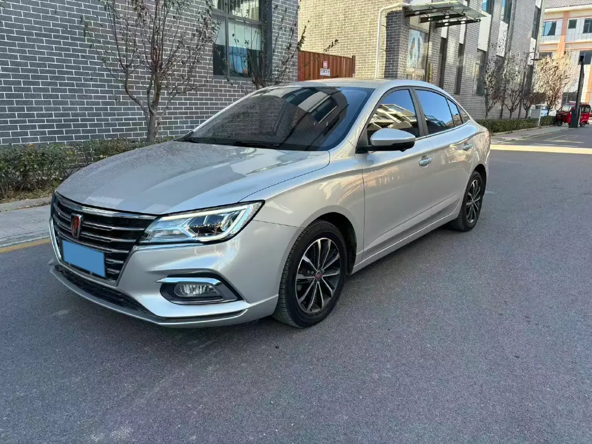 2020 Roewe i5 1.5L 120HP L4 CVT
