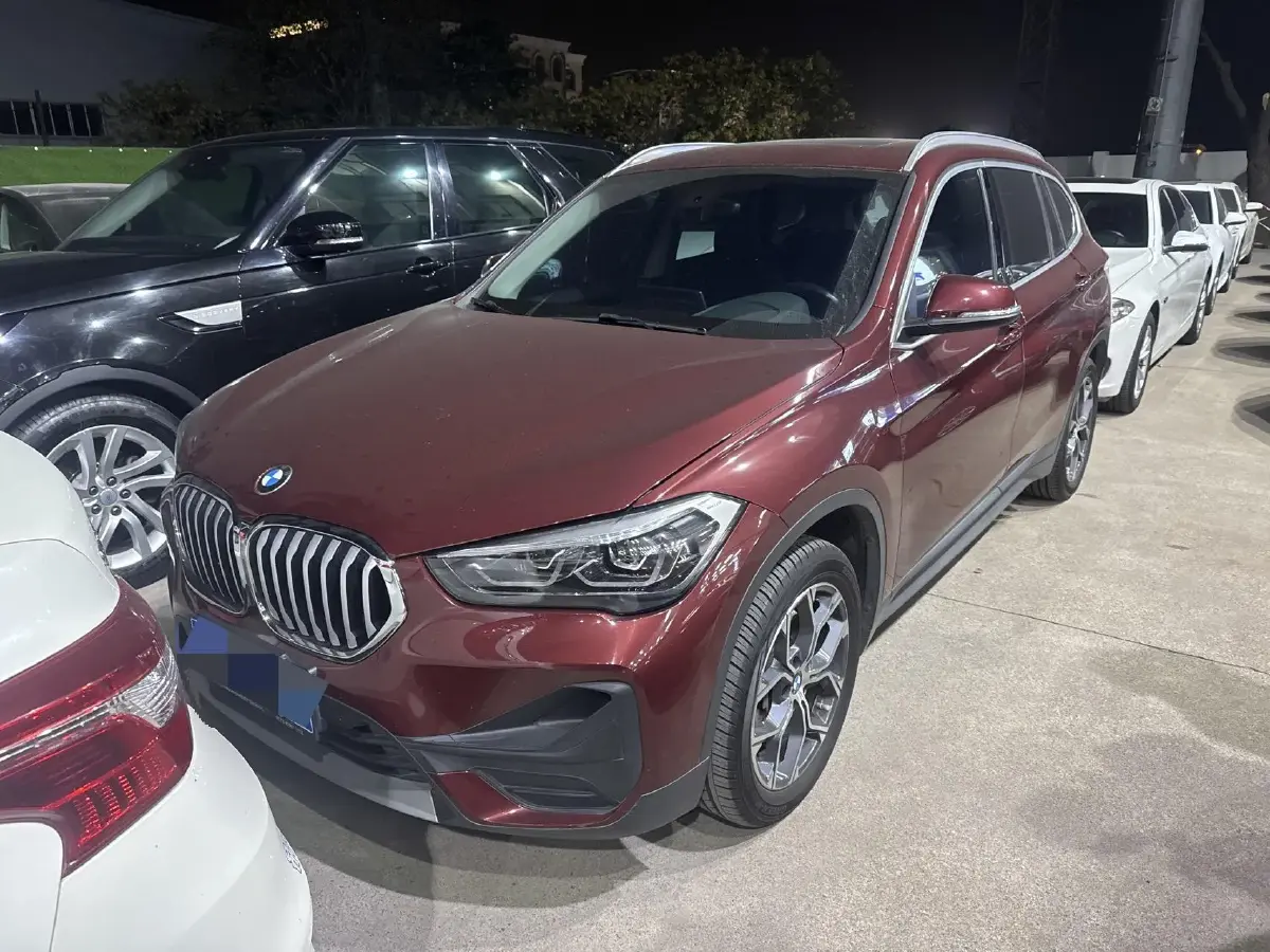 2021 BMW X1 2.0T 192HP L4 7DCT
