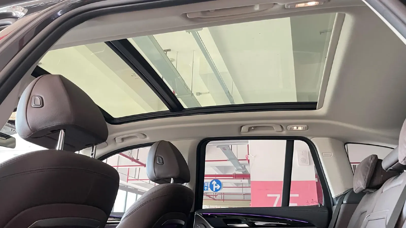 2022 BMW X3 2.0T 184HP L4 8AT,autocango,china used car exporter,china ev exporter,chinese used car exporter,chinese used ev exporter