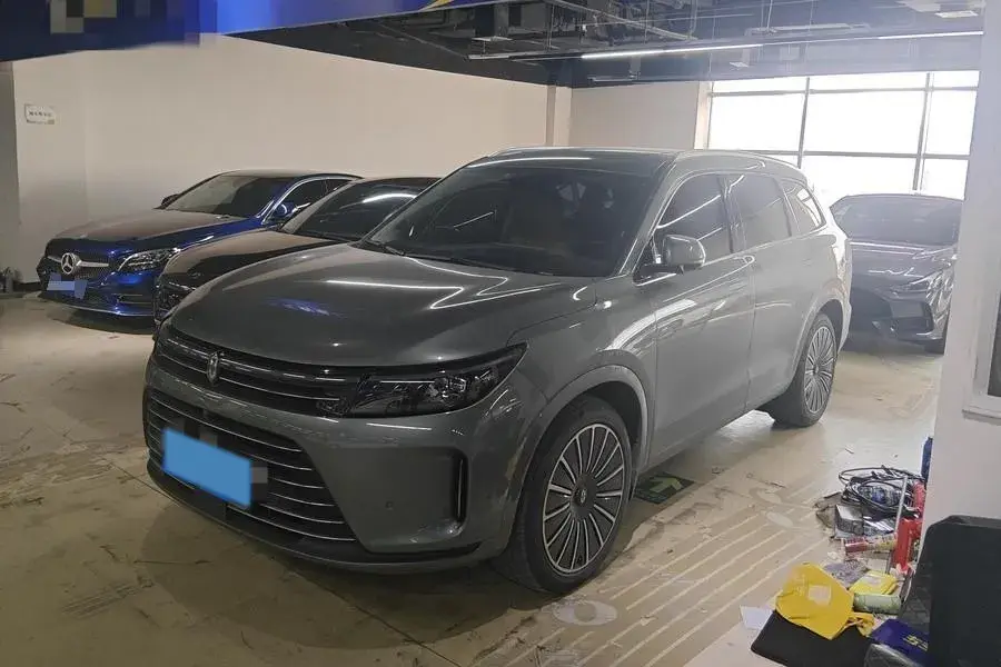 2022 AITO AITO M7 Range Extended 125HP REEV 40KWH