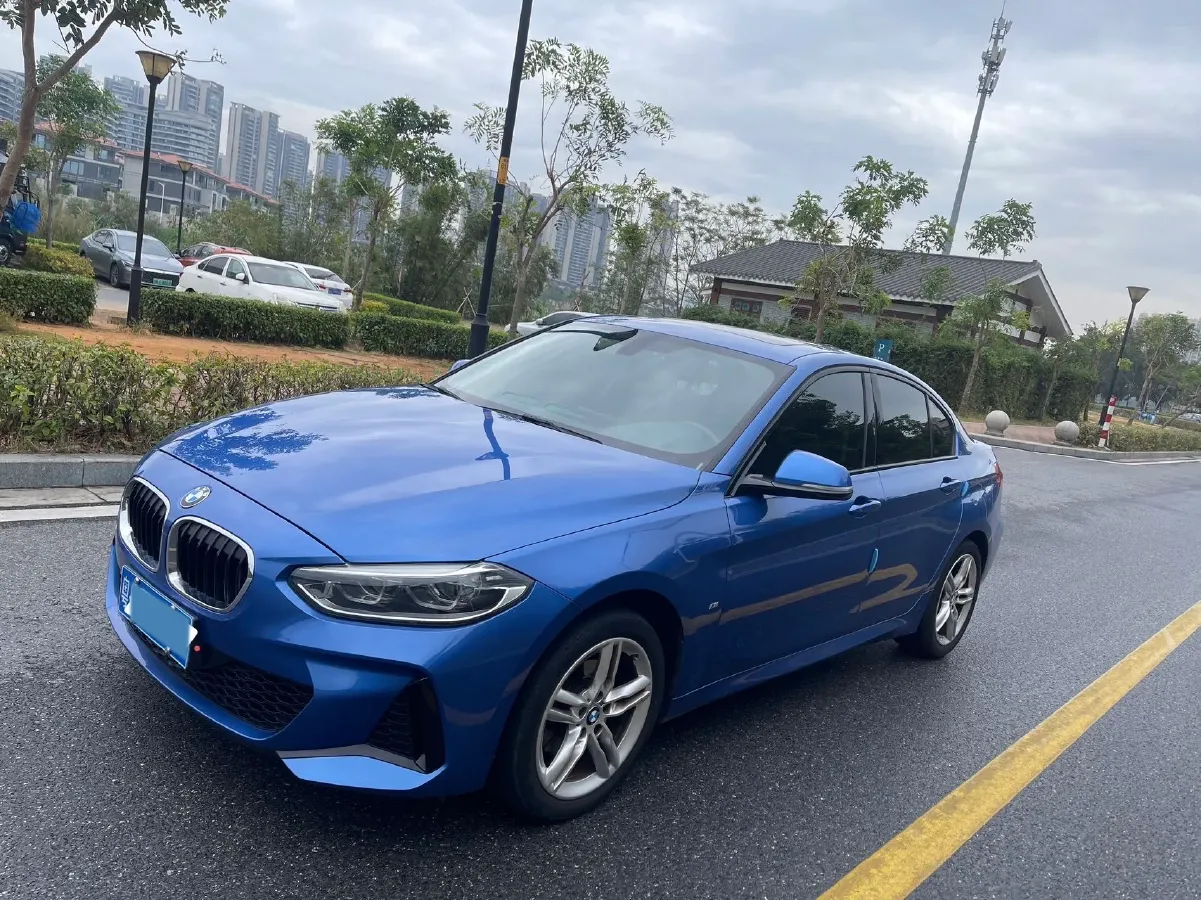 2020 BMW 1 Series 1.5T 140HP L3 7DCT,autocango,china used car exporter,china ev exporter,chinese used car exporter,chinese used ev exporter