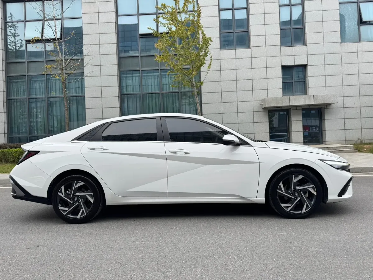 2023 Hyundai Elantra 1.5L 115HP L4 CVT,autocango,china used car exporter,china ev exporter,chinese used car exporter,chinese used ev exporter
