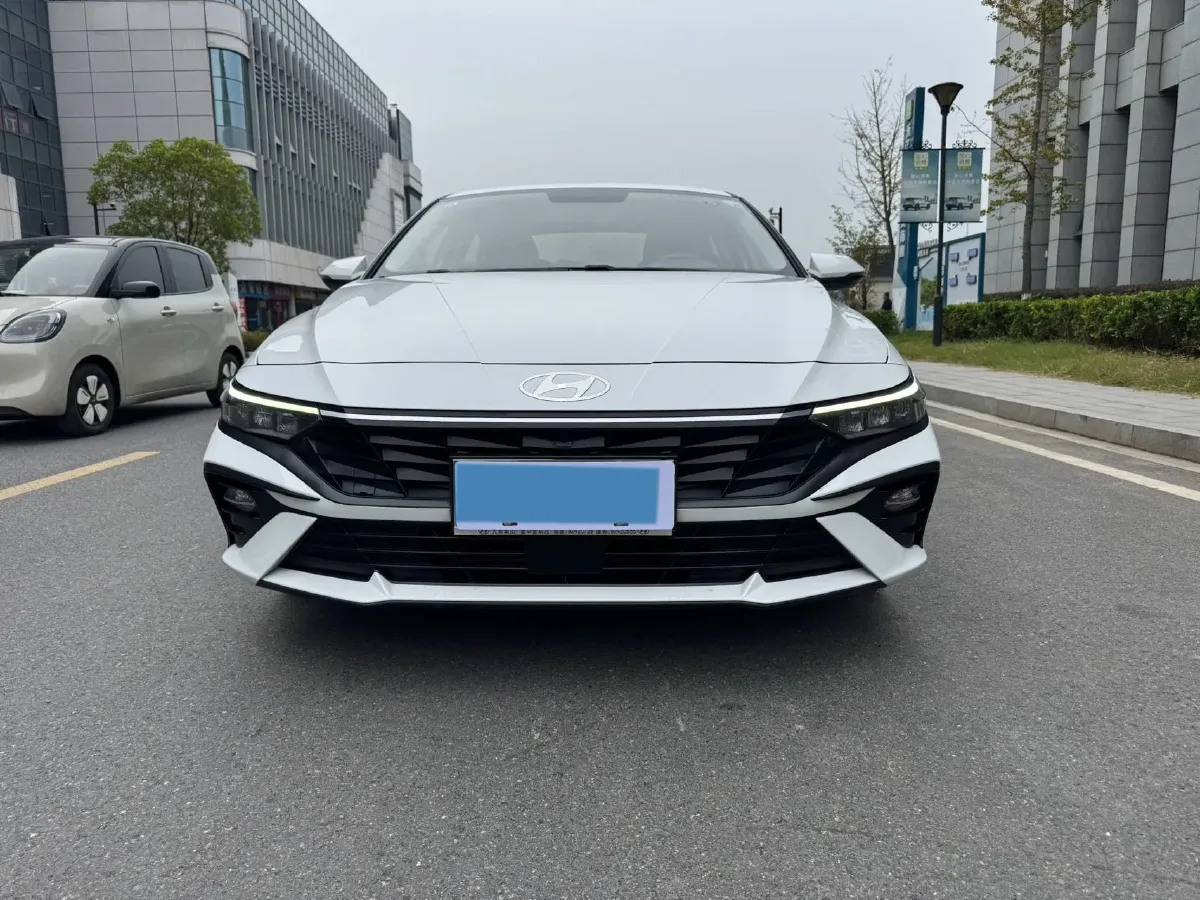 2023 Hyundai Elantra 1.5L 115HP L4 CVT,autocango,china used car exporter,china ev exporter,chinese used car exporter,chinese used ev exporter