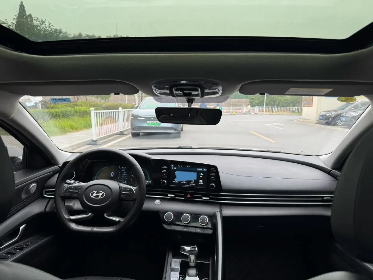 2023 Hyundai Elantra 1.5L 115HP L4 CVT,autocango,china used car exporter,china ev exporter,chinese used car exporter,chinese used ev exporter