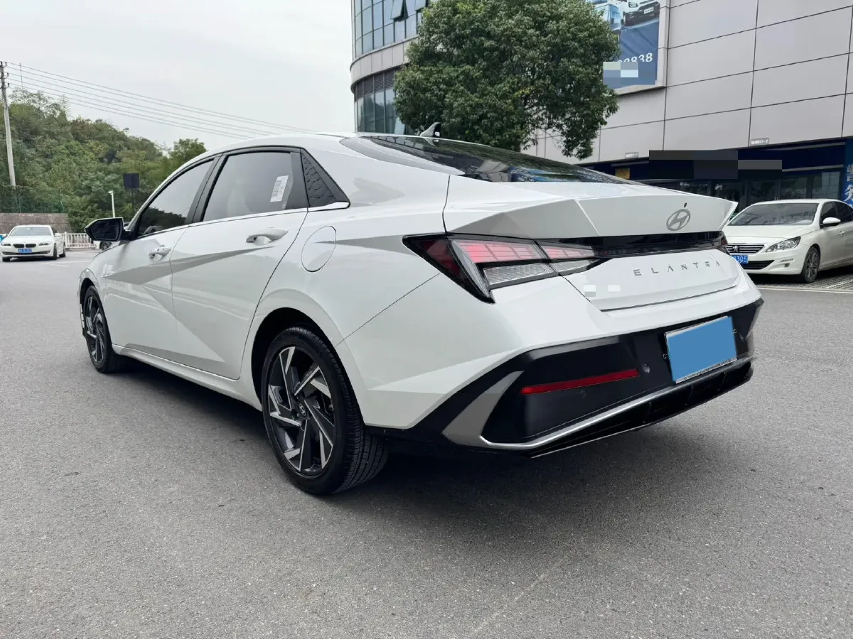 2023 Hyundai Elantra 1.5L 115HP L4 CVT,autocango,china used car exporter,china ev exporter,chinese used car exporter,chinese used ev exporter
