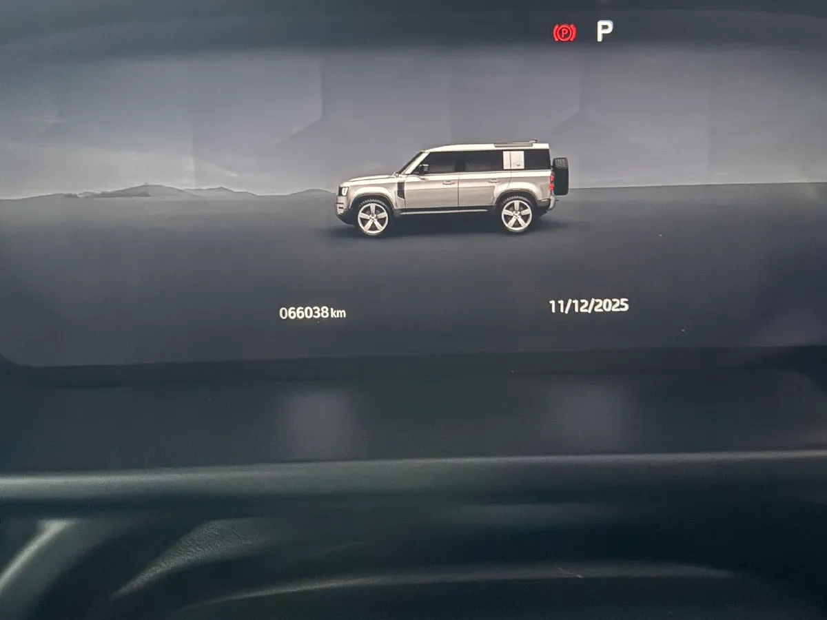 2023 Land Rover Defender 3.0T 400HP L6 8AT,autocango,china used car exporter,china ev exporter,chinese used car exporter,chinese used ev exporter