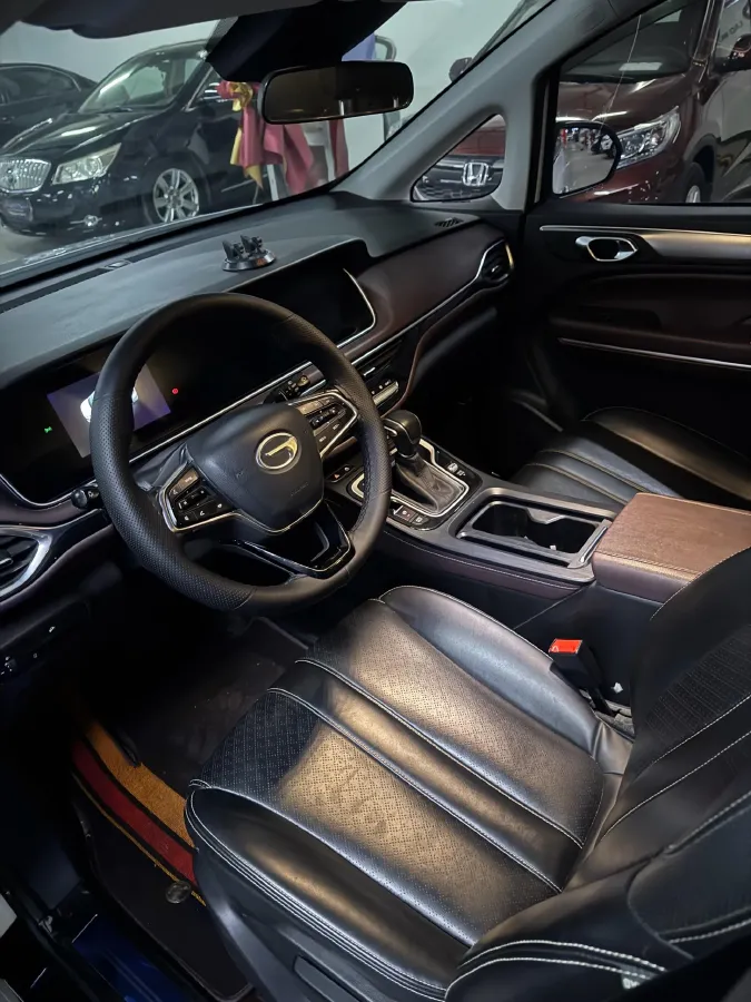 2021 GAC Trumpchi M6 1.5T 169HP L4 7DCT,autocango,china used car exporter,china ev exporter,chinese used car exporter,chinese used ev exporter