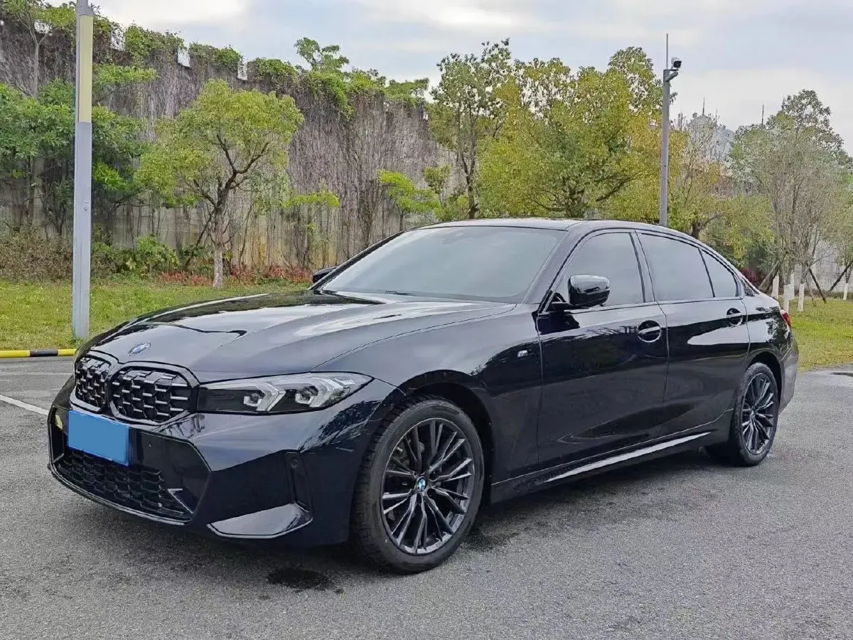 2023 BMW 3 Series 2.0T 184HP L4 8AT