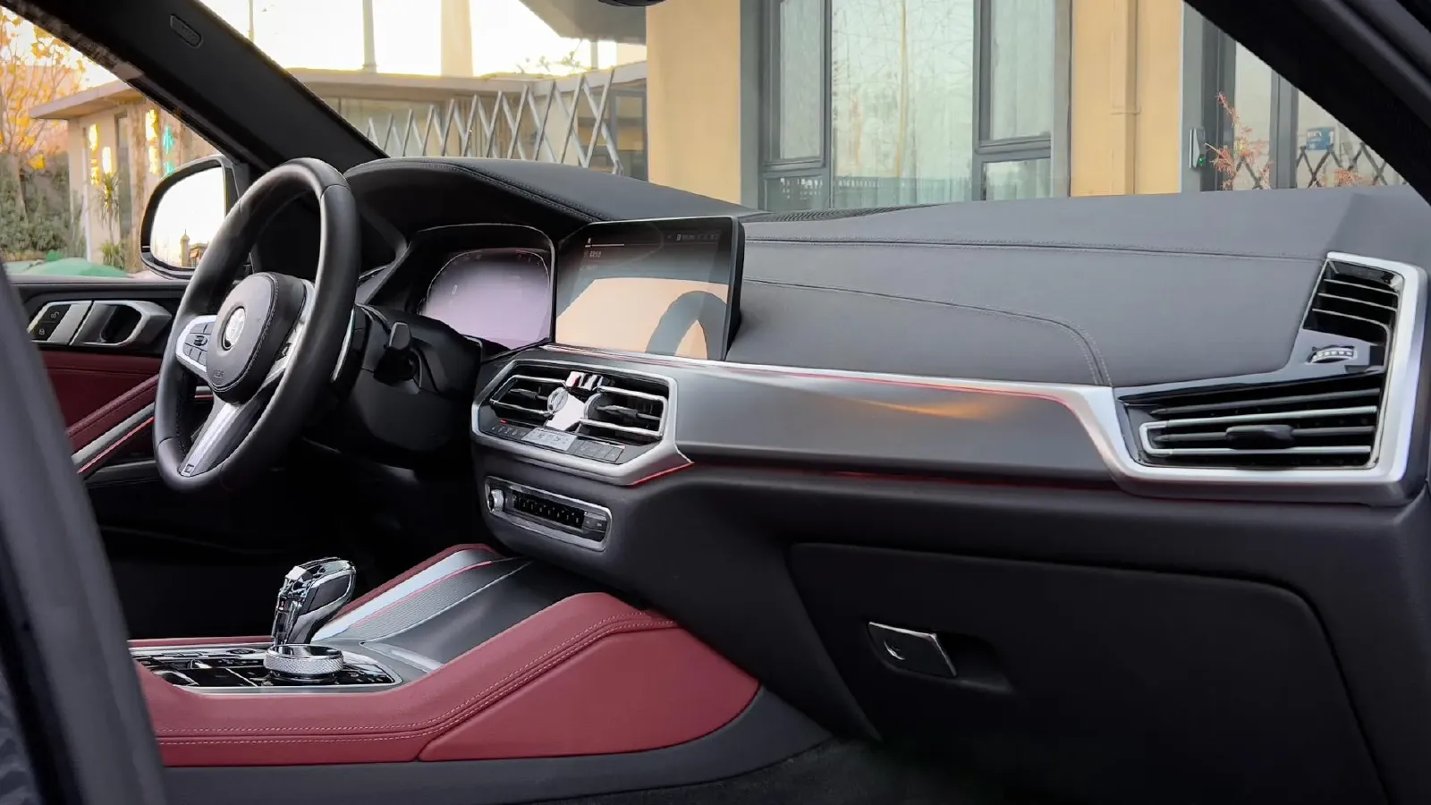 2022 BMW X6 2.0T 265HP L4 8AT,autocango,china used car exporter,china ev exporter,chinese used car exporter,chinese used ev exporter