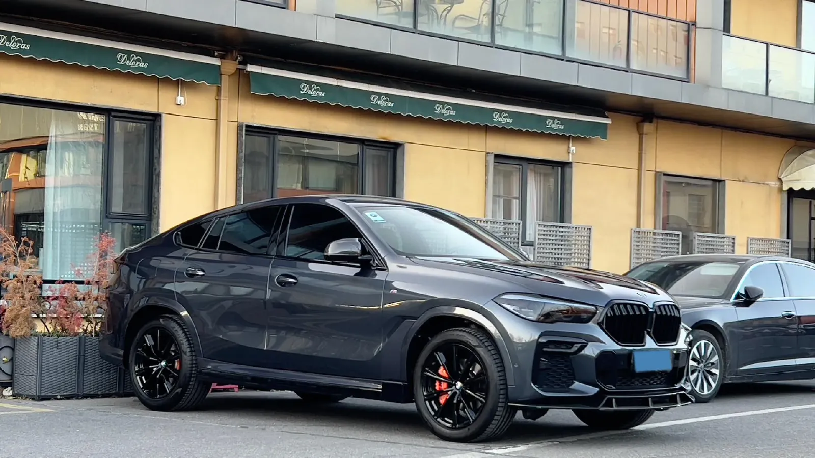 2022 BMW X6 2.0T 265HP L4 8AT,autocango,china used car exporter,china ev exporter,chinese used car exporter,chinese used ev exporter