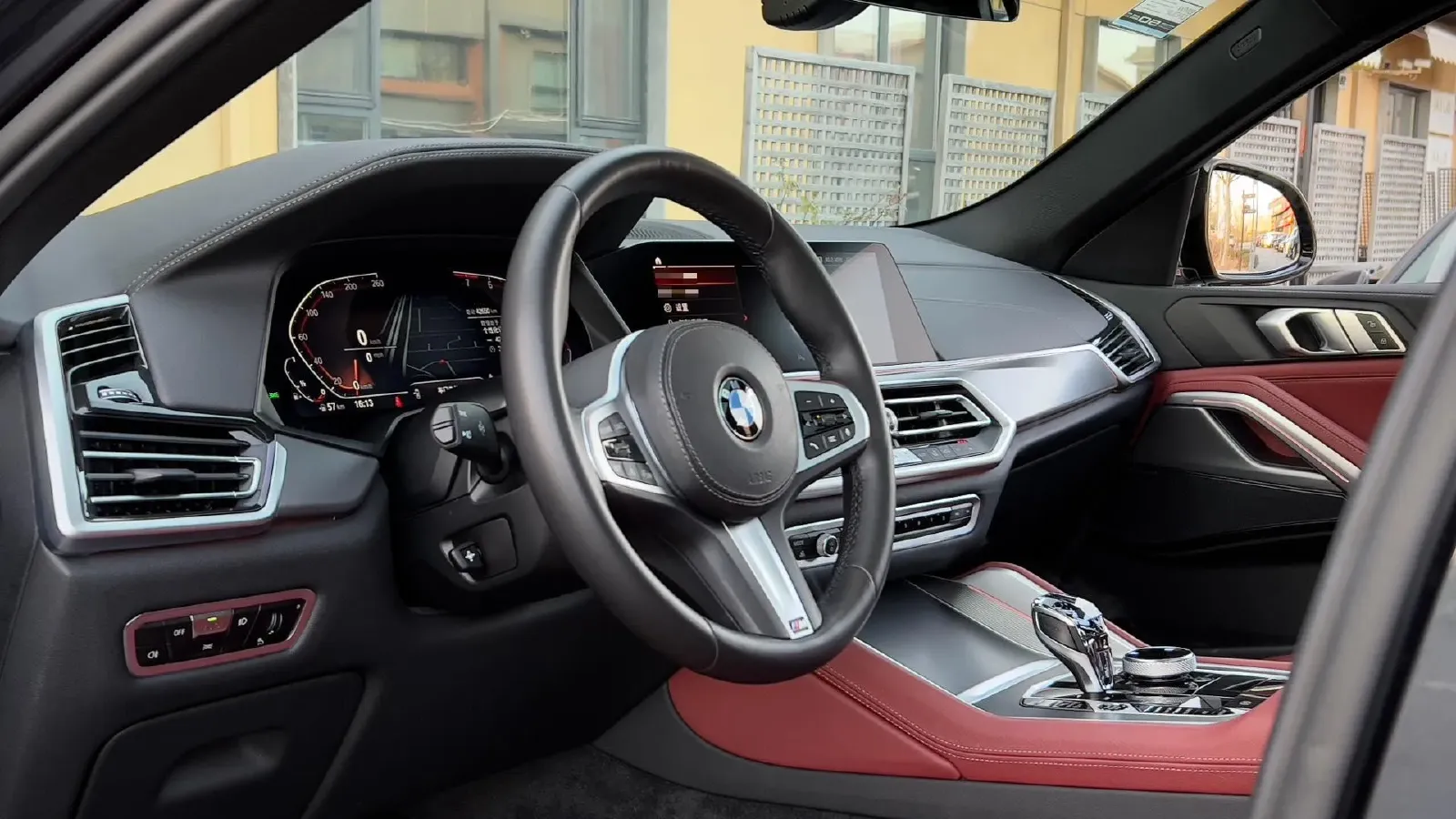 2022 BMW X6 2.0T 265HP L4 8AT,autocango,china used car exporter,china ev exporter,chinese used car exporter,chinese used ev exporter