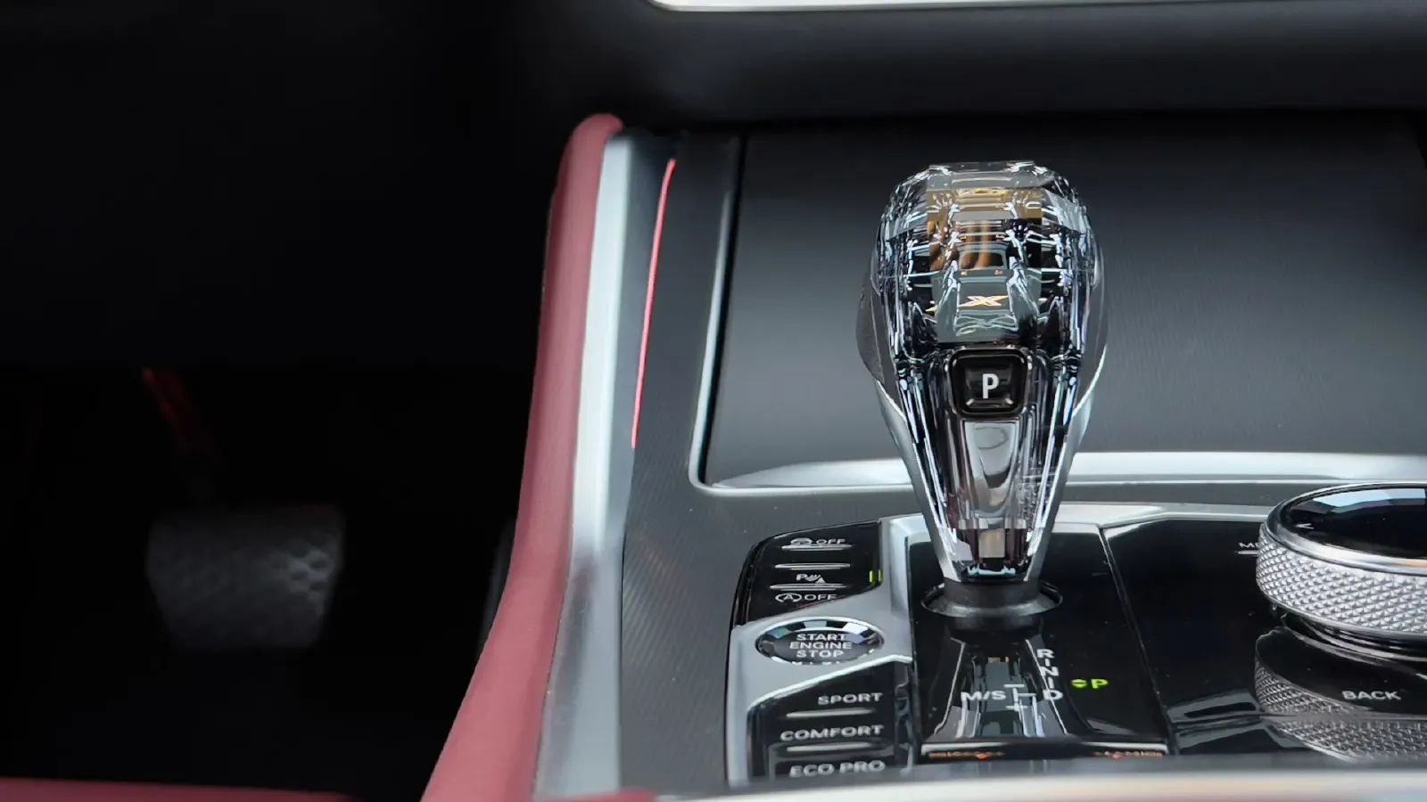 2022 BMW X6 2.0T 265HP L4 8AT,autocango,china used car exporter,china ev exporter,chinese used car exporter,chinese used ev exporter