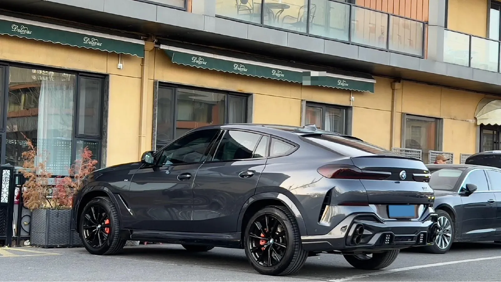 2022 BMW X6 2.0T 265HP L4 8AT,autocango,china used car exporter,china ev exporter,chinese used car exporter,chinese used ev exporter