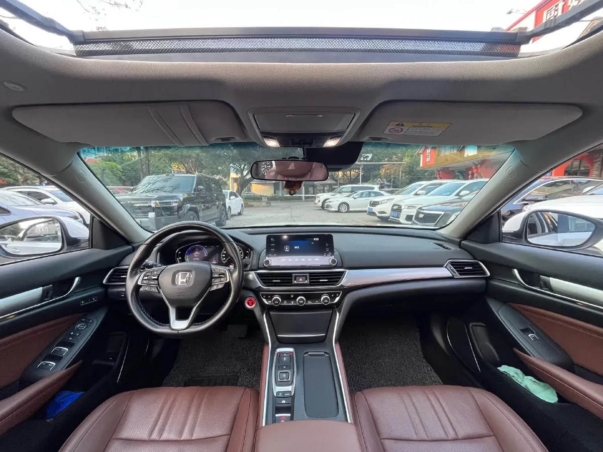 2019 Honda Inspire 2.0L 146HP L4 E-CVT Hybrid,autocango,china used car exporter,china ev exporter,chinese used car exporter,chinese used ev exporter