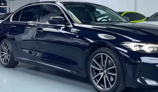 2023 BMW 3 Series 2.0T 156HP L4 8AT,autocango,china used car exporter,china ev exporter,chinese used car exporter,chinese used ev exporter