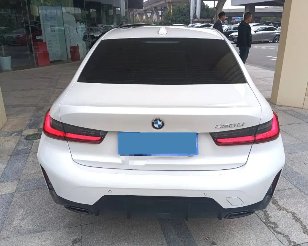 2025 BMW 3 Series 2.0T 245HP L4 8AT,autocango,china used car exporter,china ev exporter,chinese used car exporter,chinese used ev exporter