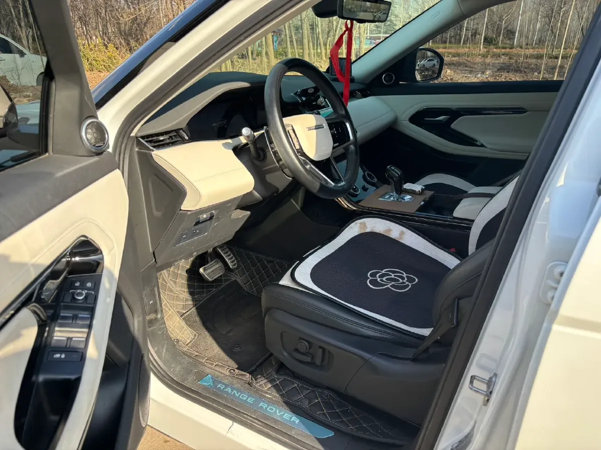 2023 Land Rover Range Rover Evoque 2.0T 249HP L4 9AT,autocango,china used car exporter,china ev exporter,chinese used car exporter,chinese used ev exporter