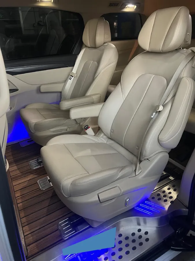 2023 Buick GL8 2.0T 237HP L4 9AT,autocango,china used car exporter,china ev exporter,chinese used car exporter,chinese used ev exporter