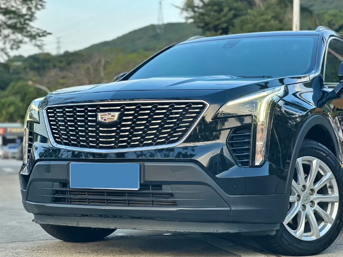 2020 Cadillac XT4 2.0T 241HP L4 9AT,autocango,china used car exporter,china ev exporter,chinese used car exporter,chinese used ev exporter