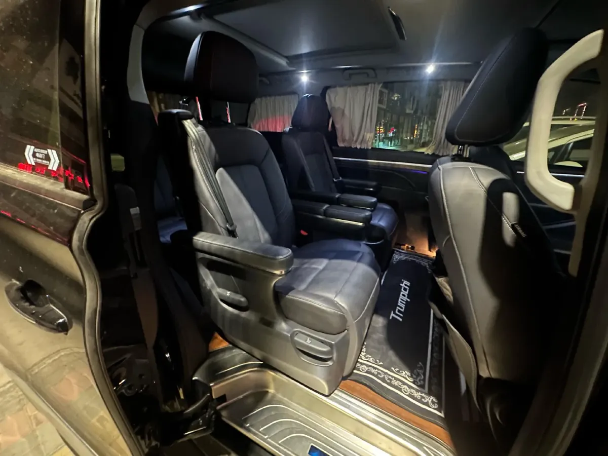 2021 GAC Trumpchi M8 2.0T 252HP L4 8AT,autocango,china used car exporter,china ev exporter,chinese used car exporter,chinese used ev exporter