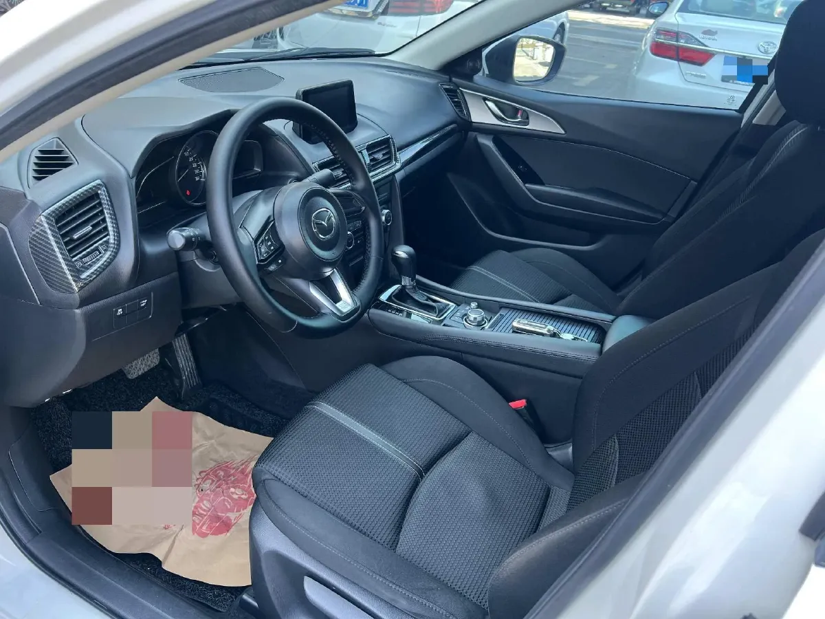 2017 Mazda 3 Axela 1.5L 117HP L4 6AT,autocango,china used car exporter,china ev exporter,chinese used car exporter,chinese used ev exporter