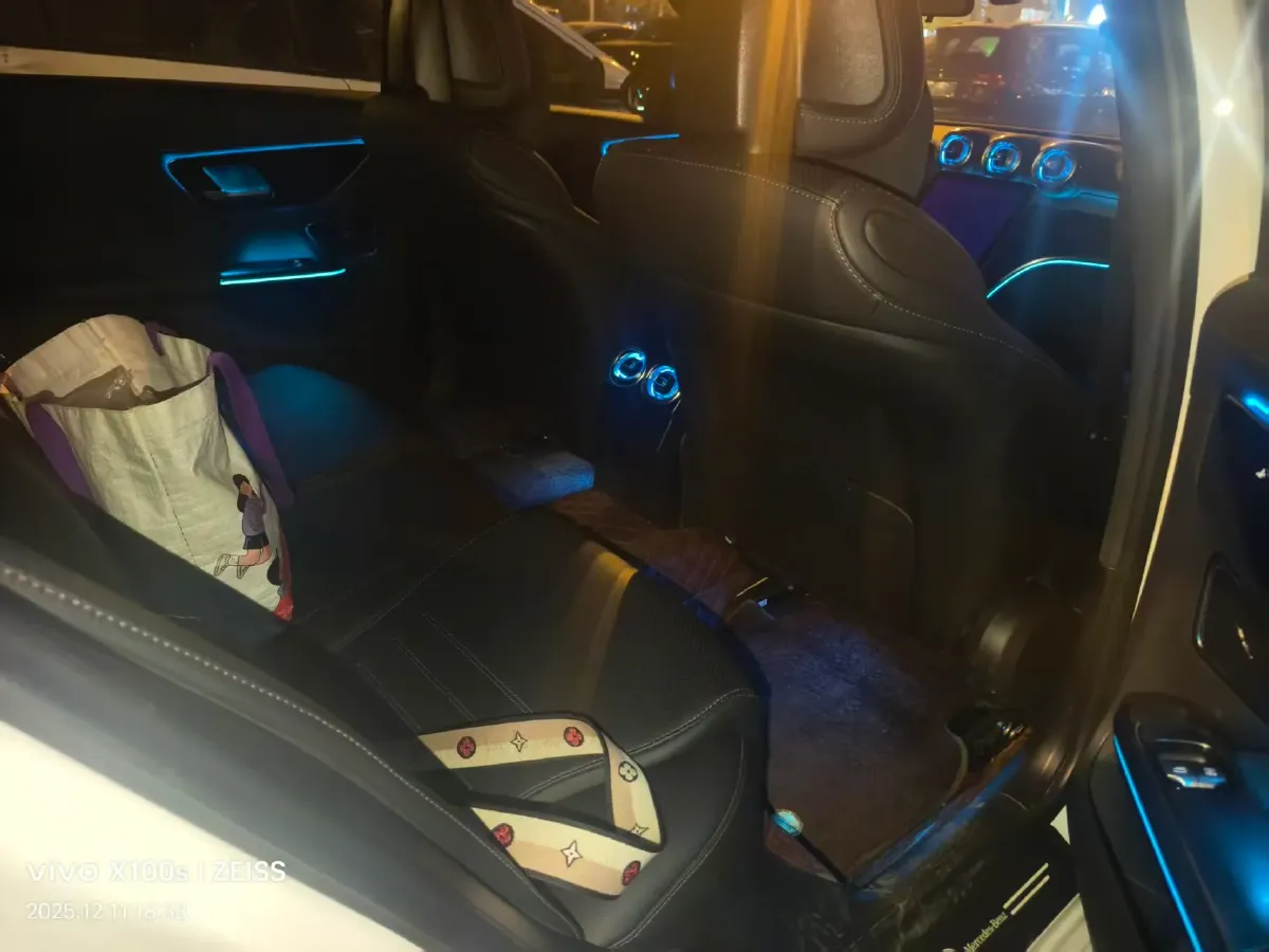 2024 Mercedes-Benz C Class 1.5T 204HP L4 9AT,autocango,china used car exporter,china ev exporter,chinese used car exporter,chinese used ev exporter