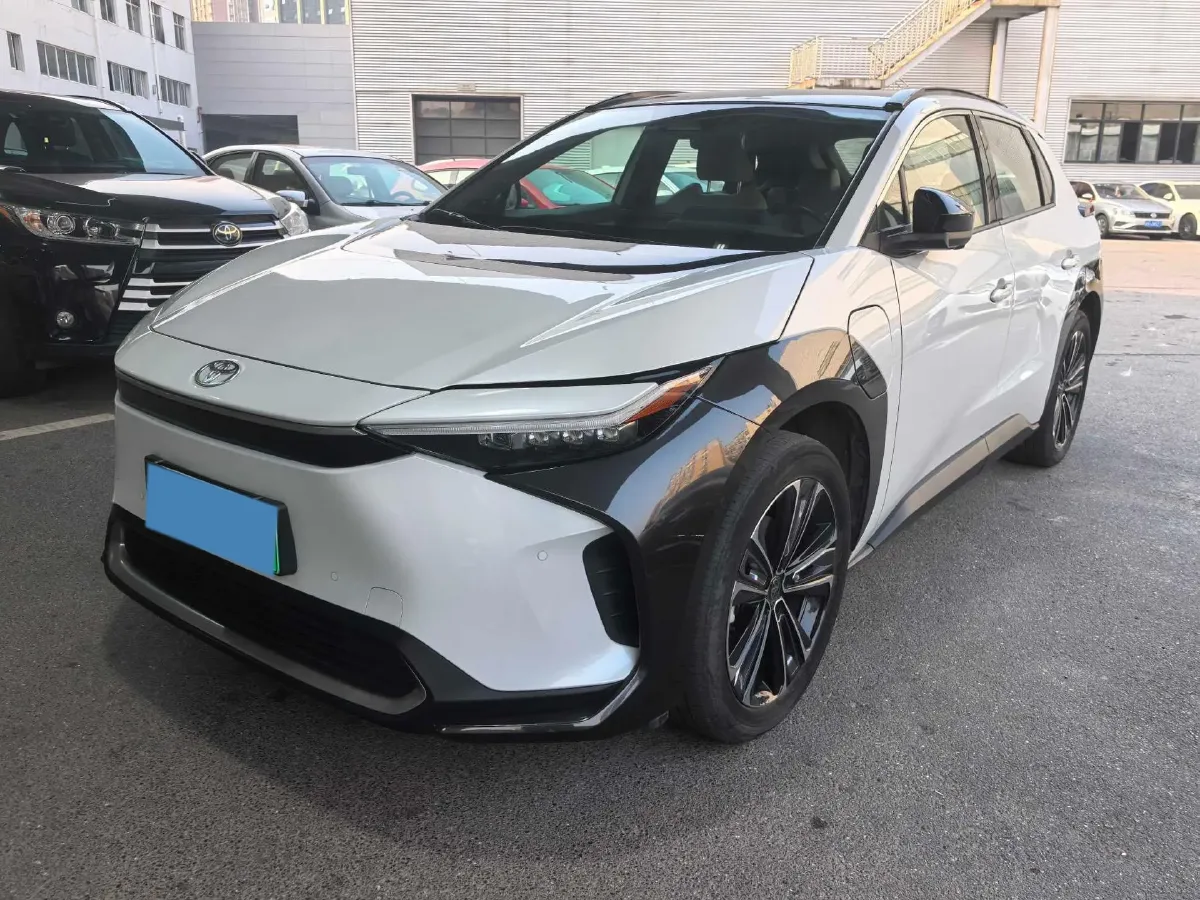 2022 Toyota bZ4X BEV 66.7KWH,autocango,china used car exporter,china ev exporter,chinese used car exporter,chinese used ev exporter