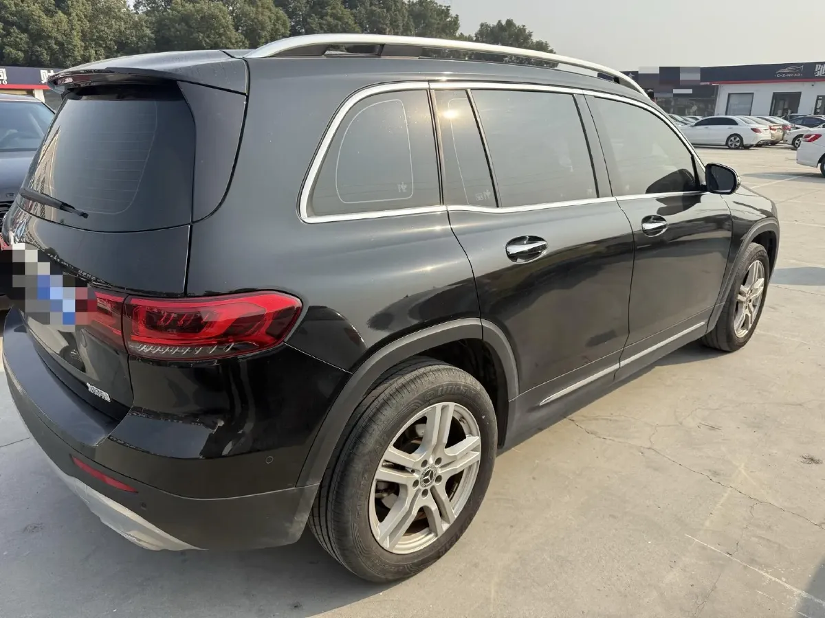2023 Mercedes-Benz GLB Class 2.0T 190HP L4 8DCT,autocango,china used car exporter,china ev exporter,chinese used car exporter,chinese used ev exporter