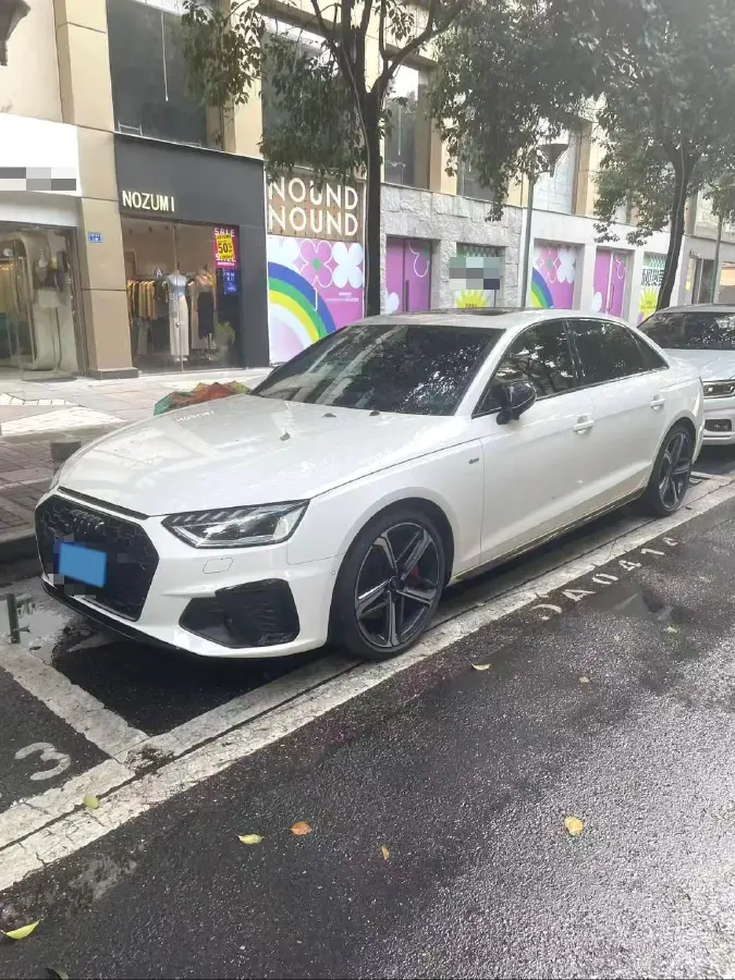 2022 Audi A4L 2.0T 252HP L4 7DCT