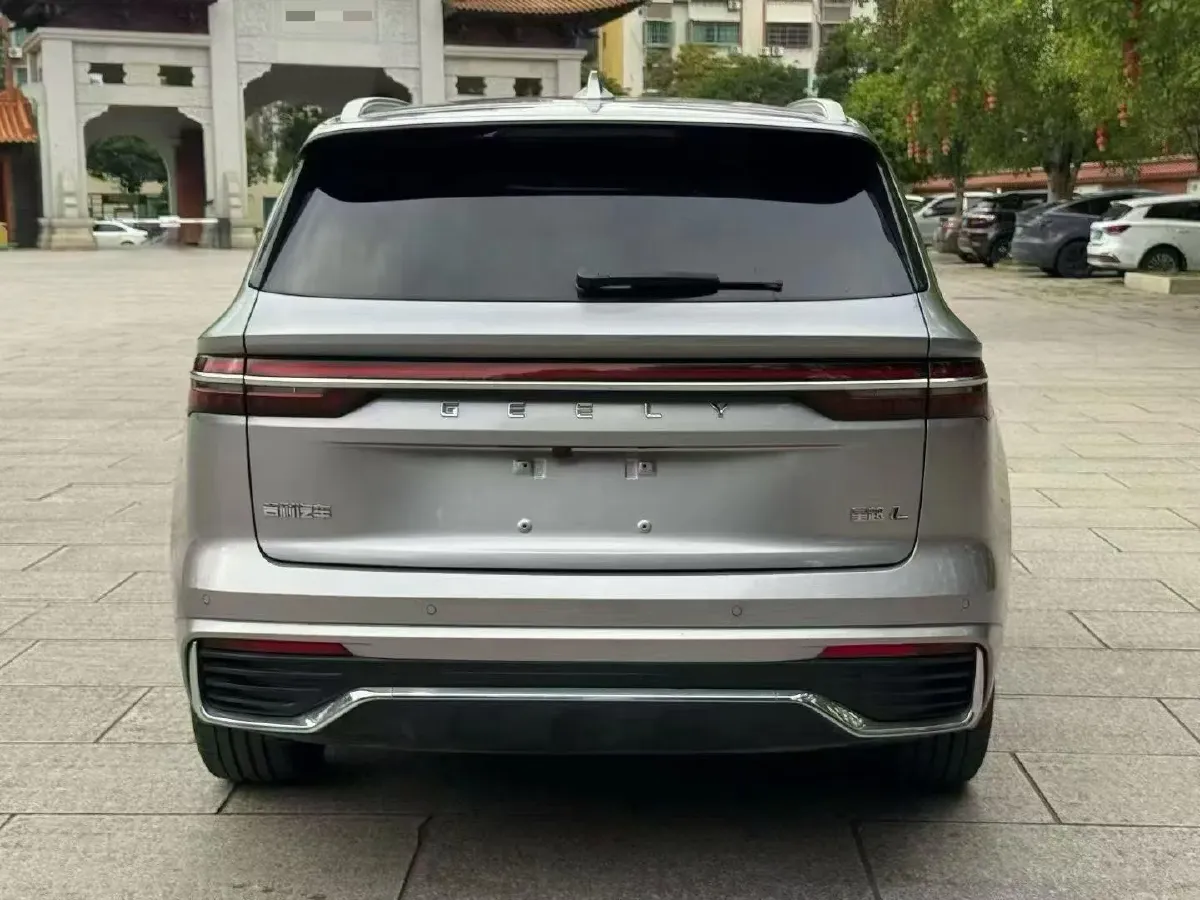 2021 Geely Monjaro 2.0T 218HP L4 7DCT,autocango,china used car exporter,china ev exporter,chinese used car exporter,chinese used ev exporter