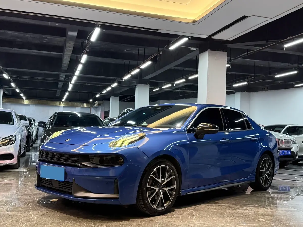 2019 LYNK&CO 01 2.0T 190HP L4 6AT