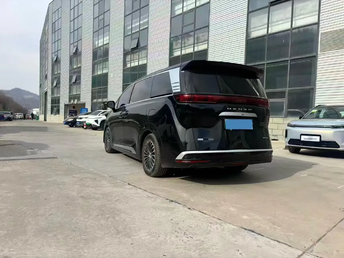 2022 Denza D9 1.5T 139HP L4 E-CVT PHEV 40.06KWH,autocango,china used car exporter,china ev exporter,chinese used car exporter,chinese used ev exporter