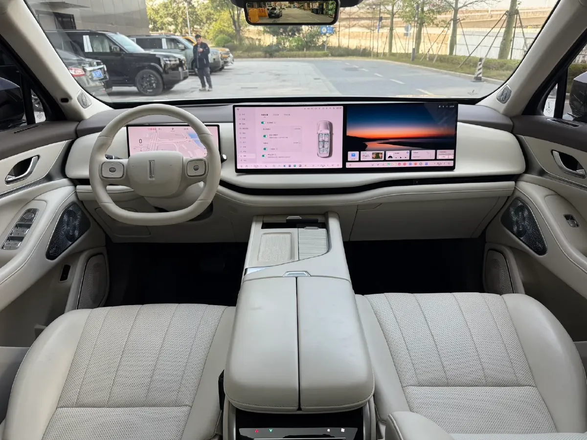 2025 WEY BlueMountain 1.5T 170HP L4 4DHT PHEV 44.5KWH,autocango,china used car exporter,china ev exporter,chinese used car exporter,chinese used ev exporter