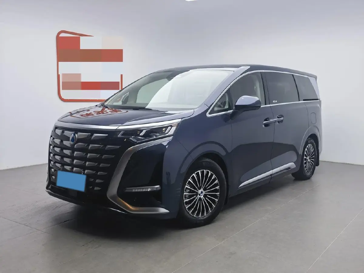 2022 HongQi HS7 3.0T 337HP V6 8AT
