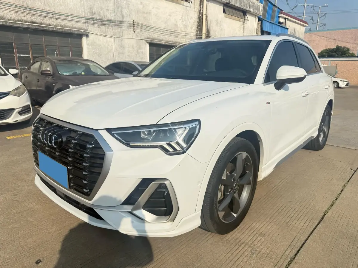 2022 Audi Q3 1.4T 150HP L4 7DCT