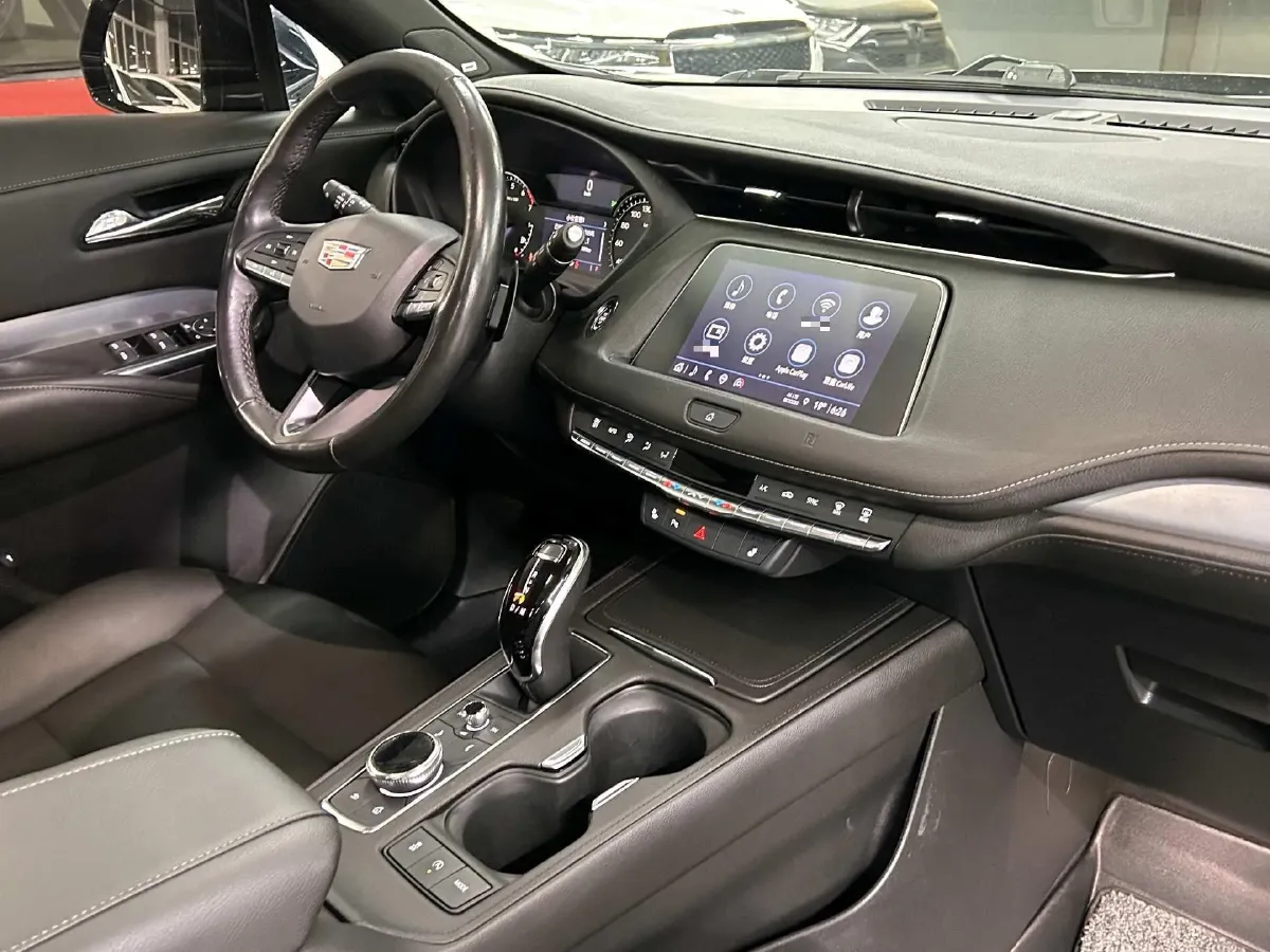 2021 Cadillac XT4 2.0T 237HP L4 9AT,autocango,china used car exporter,china ev exporter,chinese used car exporter,chinese used ev exporter