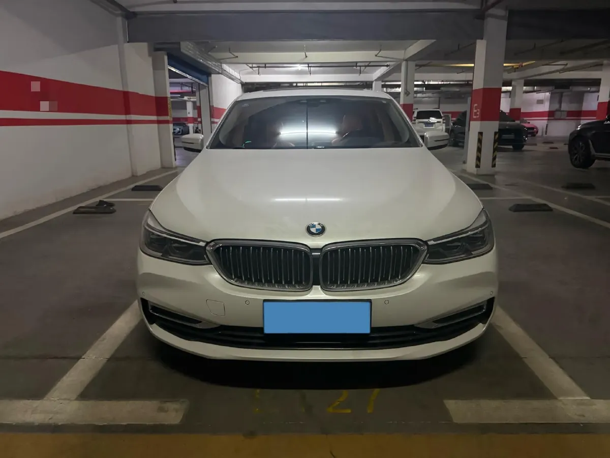 2020 BMW 6 Series GT 2.0T 258HP L4 8AT,autocango,china used car exporter,china ev exporter,chinese used car exporter,chinese used ev exporter