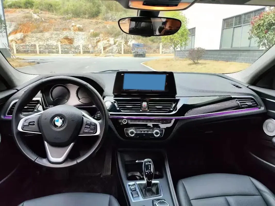 2022 BMW 1 Series 1.5T 140HP L3 7DCT,autocango,china used car exporter,china ev exporter,chinese used car exporter,chinese used ev exporter