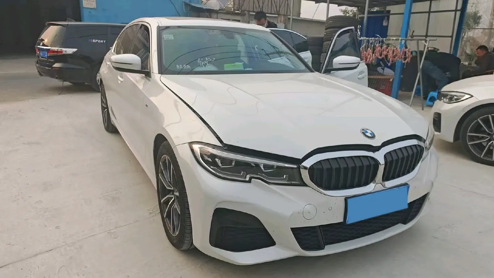 2021 BMW 3 Series 2.0T 156HP L4 8AT,autocango,china used car exporter,china ev exporter,chinese used car exporter,chinese used ev exporter