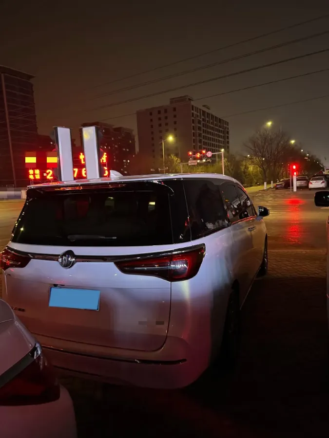 2020 Buick GL8 2.0T 237HP L4 9AT,autocango,china used car exporter,china ev exporter,chinese used car exporter,chinese used ev exporter