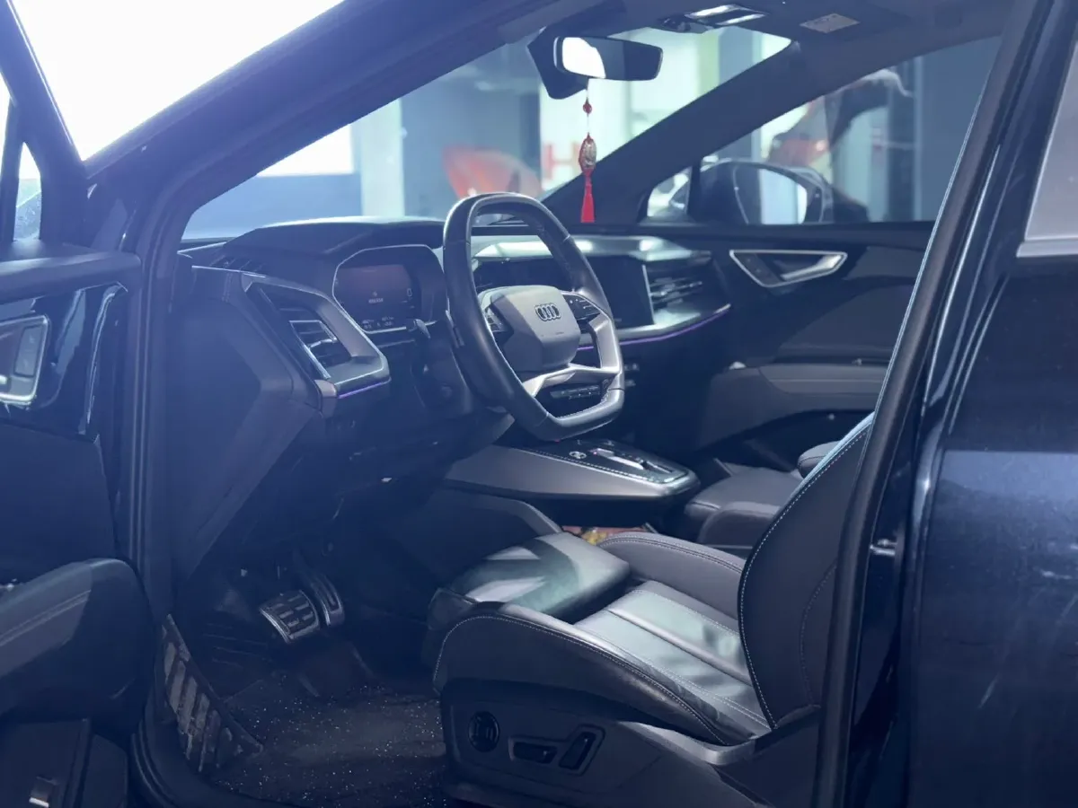 2023 Audi Q4 e-tron BEV 84.8KWH,autocango,china used car exporter,china ev exporter,chinese used car exporter,chinese used ev exporter