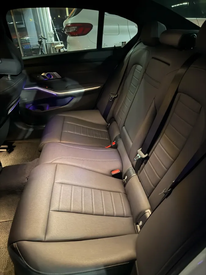 2021 BMW 3 Series 2.0T 258HP L4 8AT,autocango,china used car exporter,china ev exporter,chinese used car exporter,chinese used ev exporter